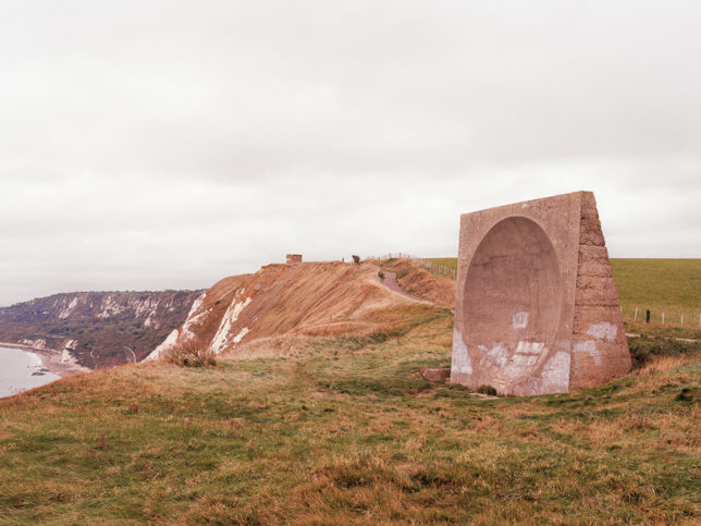 Acoustic Defense: Photo Series Reflects on Derelict British “Sound Mirrors”