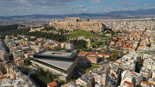 Athens Architecture City Guide: 26 Architectural Works From Ancient Grandeur to Modern Innovation