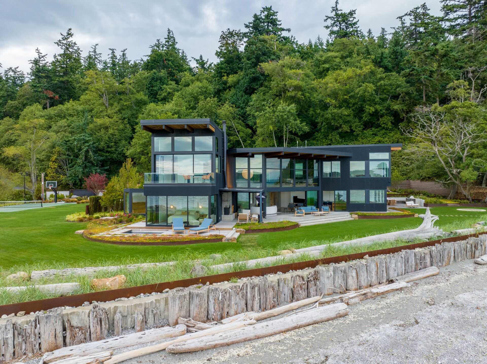 A Coastal House Built to Withstand Land, Sea, and Time